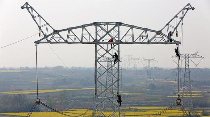 當鐵路與電網碰撞—蒙華鐵路穿越超高壓輸電線路